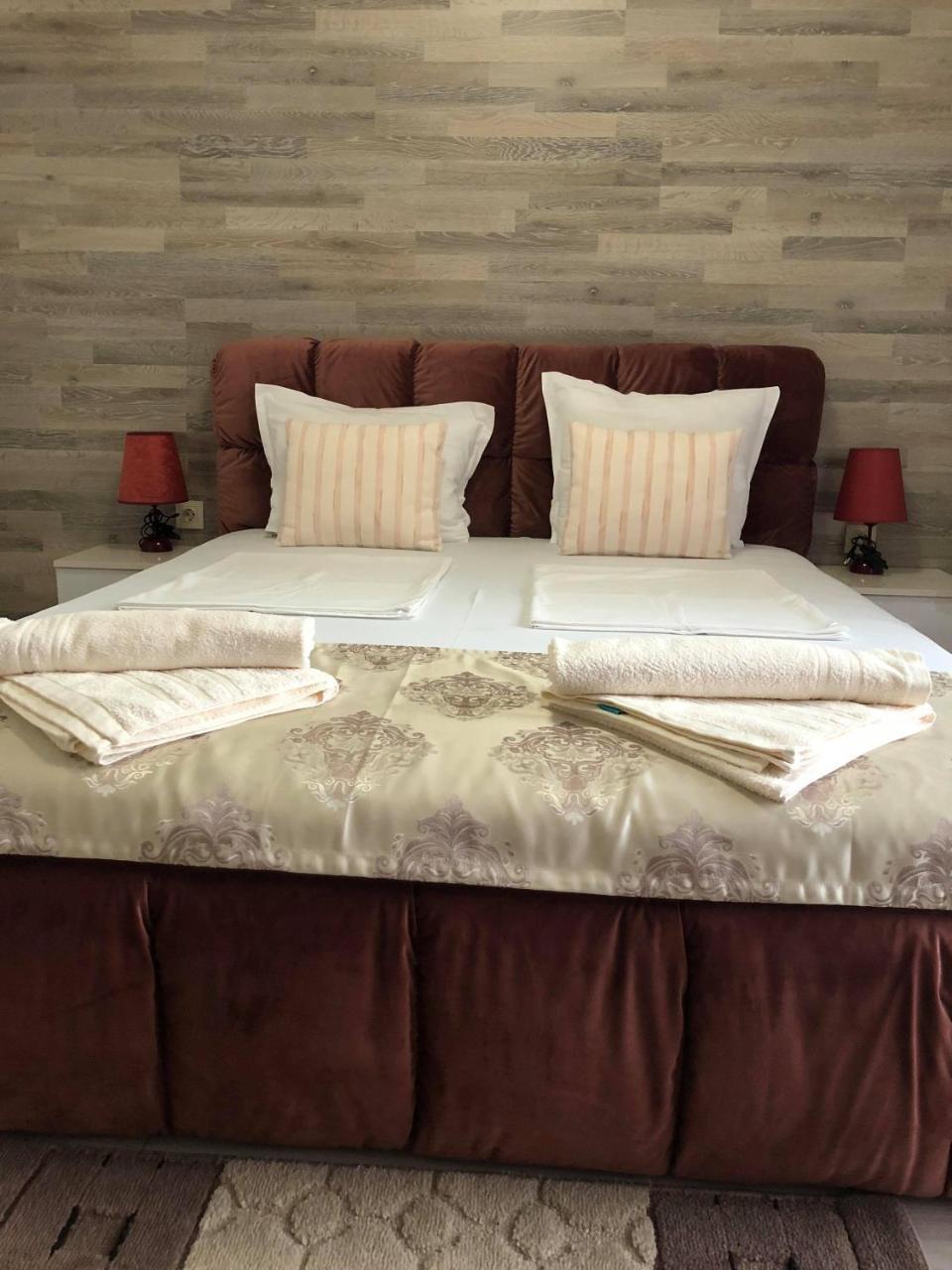 Apartment Park Comfort ساندانسكي المظهر الخارجي الصورة