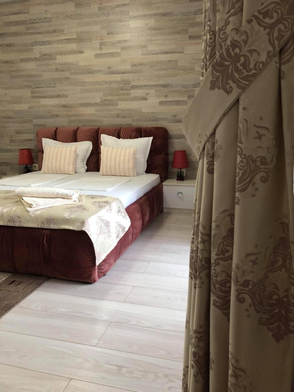 Apartment Park Comfort ساندانسكي المظهر الخارجي الصورة