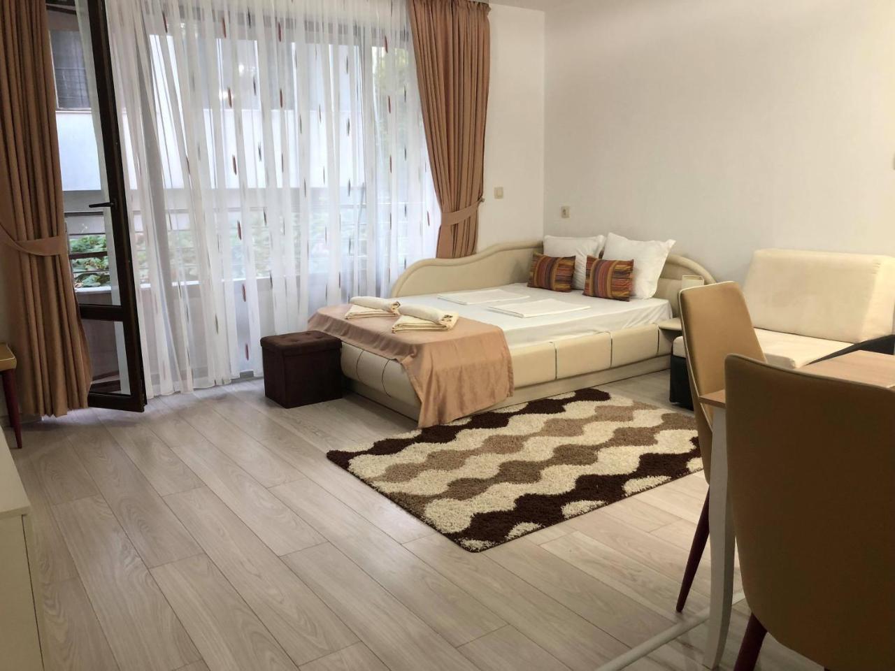 Apartment Park Comfort ساندانسكي المظهر الخارجي الصورة